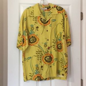 Tommy Bahama short sleeve silk button down shirt